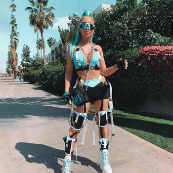 

2020 Fashion Cool Women Lady Two Pieces Buckle Tracksuit V-neck Halter Bra Tank Crop Tops Hollow High Waist Shorts Sexy