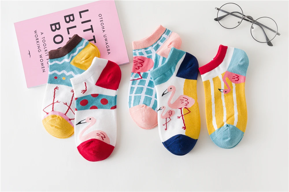 Neue kurze Söckchen mit Flamingo-Muster für Damen, bunt, Harajuku, lustig, Preppy-Stil, gestreift, Gittermuster – Detail 5