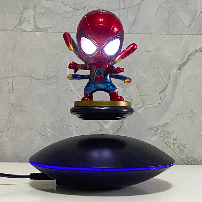 Disney Spiderman Anime Figure Poupées pour Enfants, Super ForeSpider Man,  Veilleuse, Cadeau pour Enfants, Ornements de Décoration Intérieure