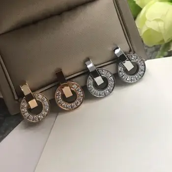 

2020 new fashion and creative earrings, ladies who go out must bring jewelry, ladies who like them please come and order