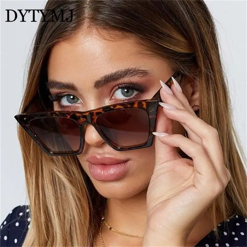 

DYTYMJ 2020 Vintage Luxury Sunglasses Women Cat Eye Sun Glasses Women/Men Retro Gradient Eyeglasses Mirror Lentes De Sol Mujer