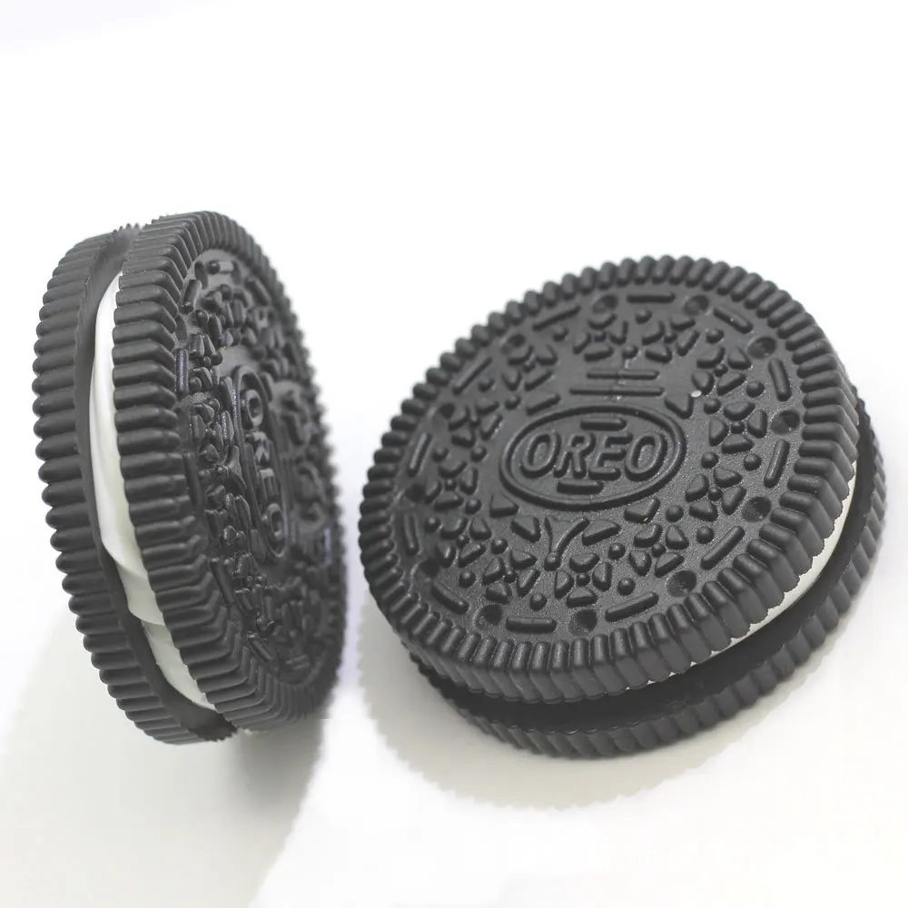 44*44*13 мм Сладкая Смола Oreo плоская спина, кабошон Подвески DIY ювелирных изделий Моделирование миниатюрный крем печенье-сэндвич еда