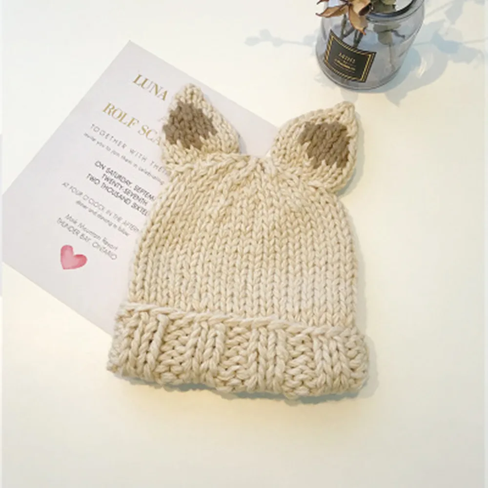 Бежевый Ladies' Autumn And Winter Korean Version Of The Wild Warm Cat Ears Knitted Hat Thick Warmth Knitted Wool Cap New Arrival - Цвет: Бежевый