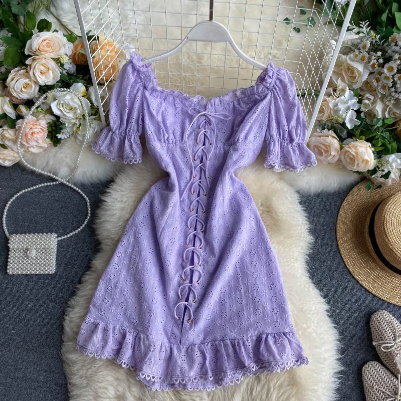 vestido curto roxo