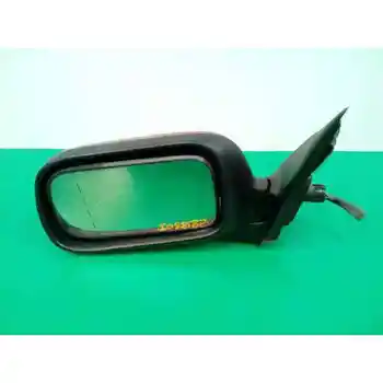 

LEFT REARVIEW NISSAN FIRST SALOON (P11)