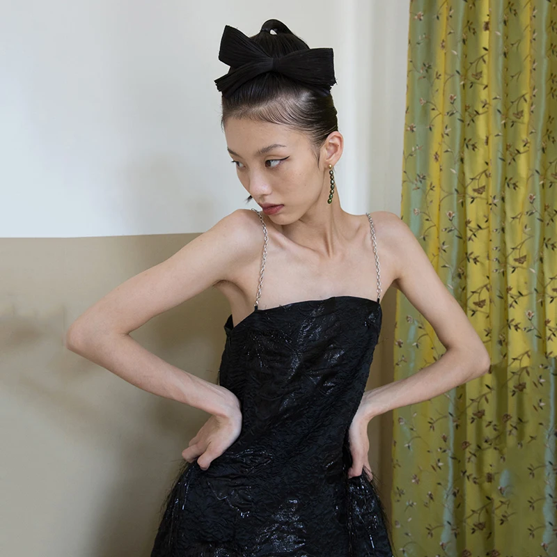 [EAM] Women Black Jacquard Temmperament Spaghetti