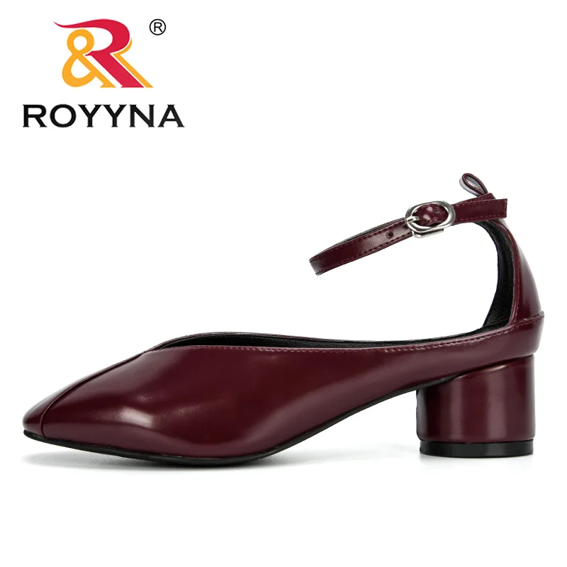 ROYYNA/Новинка года; дизайнерские милые женские туфли-лодочки на Высоком толстом каблуке с ремешком на щиколотке; классические модельные милые туфли с круглым носком; женская обувь