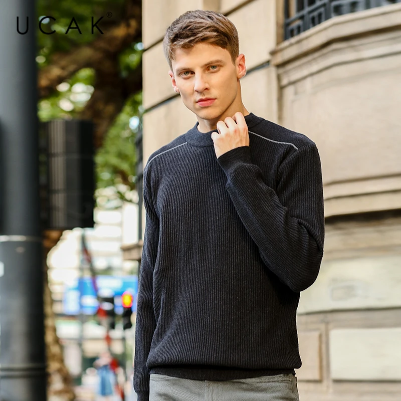 

UCAK Brand Winter New O-Neck Sweater Men Clothing Classic Streetwear Pullover Pull Homme Solid Color Over Size Men Clothes U1220