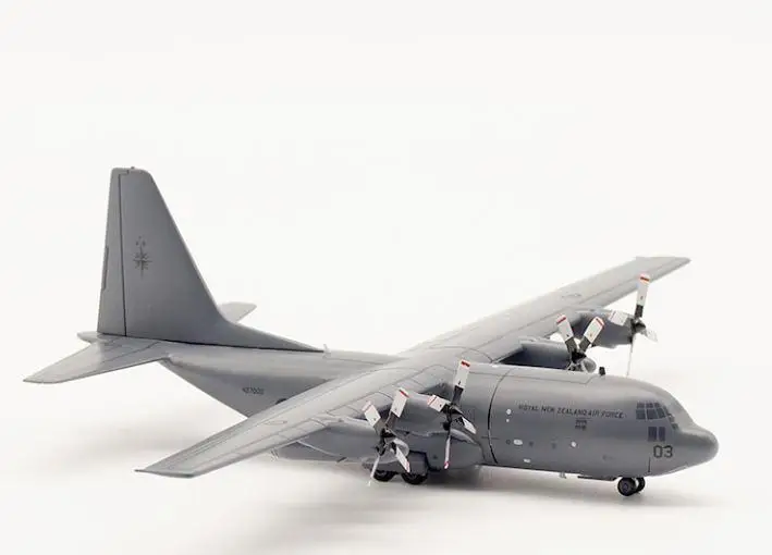Inflight Новая Зеландия LOCKHEED C-130E HERCULES L-382 NZ7003 1/200 литой под давлением самолет