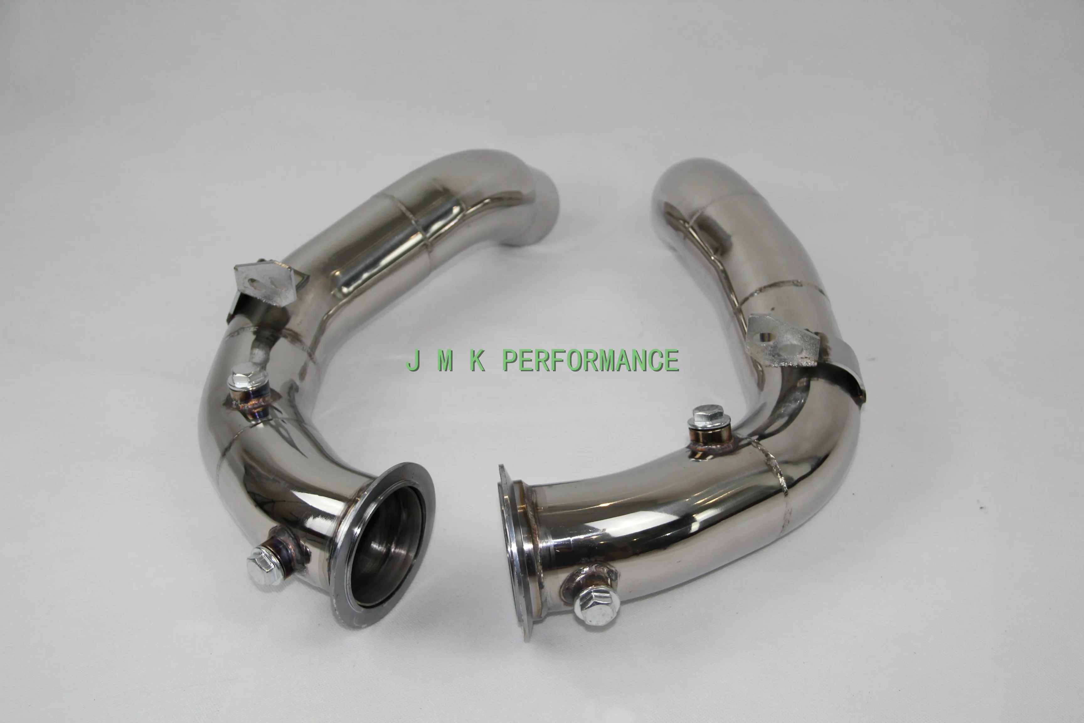 Рисунок 3 - Канальная труба F10 M5 V8 F06 M6