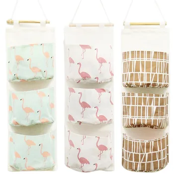 

Flamingo Pattern Cotton Linen Hanging Storage Bag 3 Pockets Wall Mounted Wardrobe Hang Bag Wall Pouch Cosmetic Toys Organizer