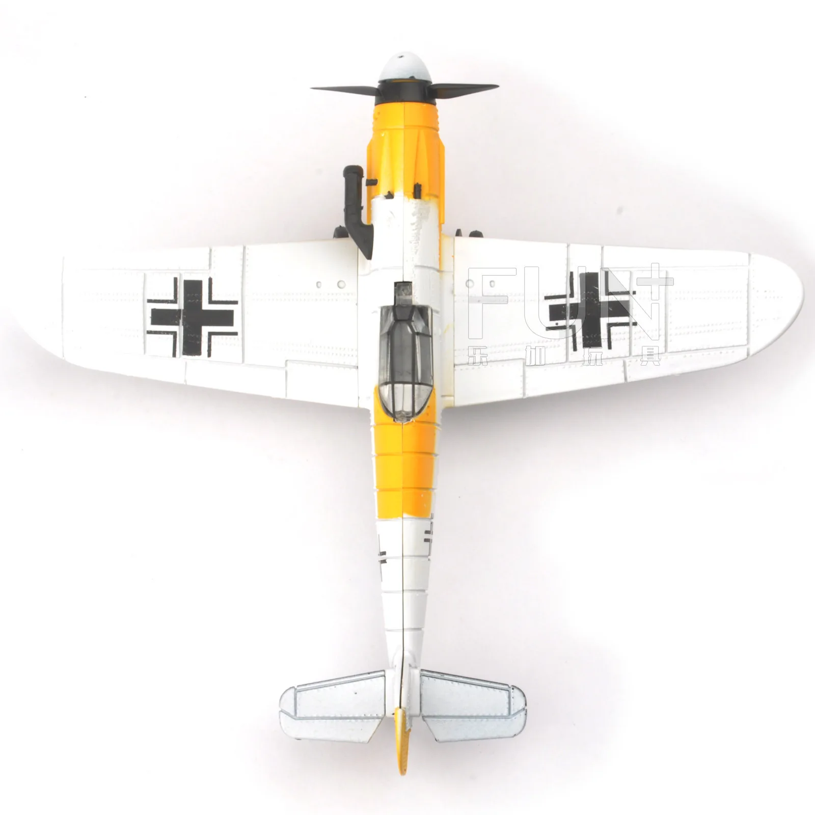 22cm 4D Diy Toys Fighter Assemble Blocks Building Model Airplane Military Model Arms WW2 Germany BF109 UK Hurricane Fighter diy house kits Model Building Toys