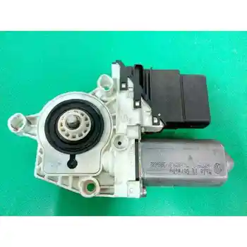 

1K0959704C WINDOW MOTOR REAR RIGHT VOLKSWAGEN GOLF V SALOON (1K1)