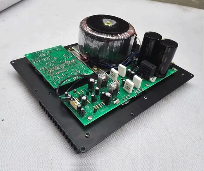 Big power 110V/220V 600W Pure bass amplifiers home Active subwoofer