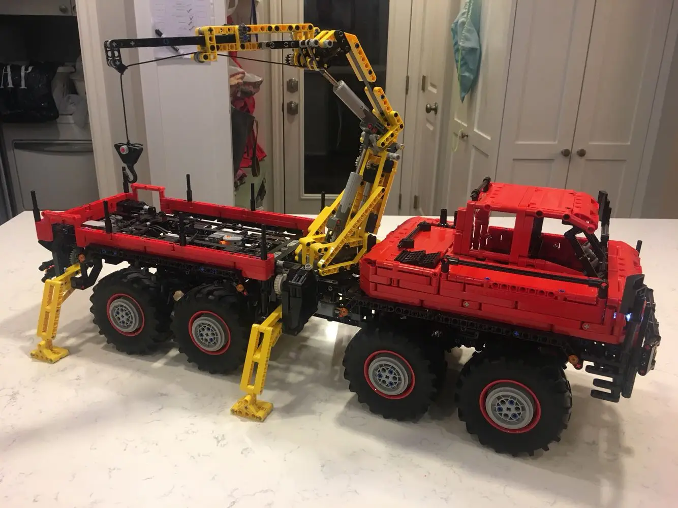 RC Power Function Technic 8 x 8 off-road rescue crane MOC-15805 Building Blocks Toy Kit Educational Children Birthday Gift
