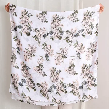 

Ethnic style print quality cotton material seaside scarves Autumn and winter 2020 women Fashion Flower tourism sunscreen shawl