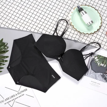 

Sexy Seamless Bra Women Gathered Push Up Bra Set Fashion Bra Briefs Underwear Set