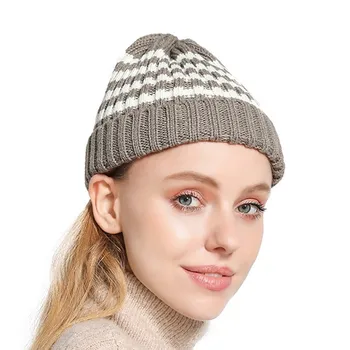 

2020 New Autumn Winter Knit Outdoor Two-color Mashup Hats For Women Men Fashion Warm Flanging Casual Beanies Sombrero