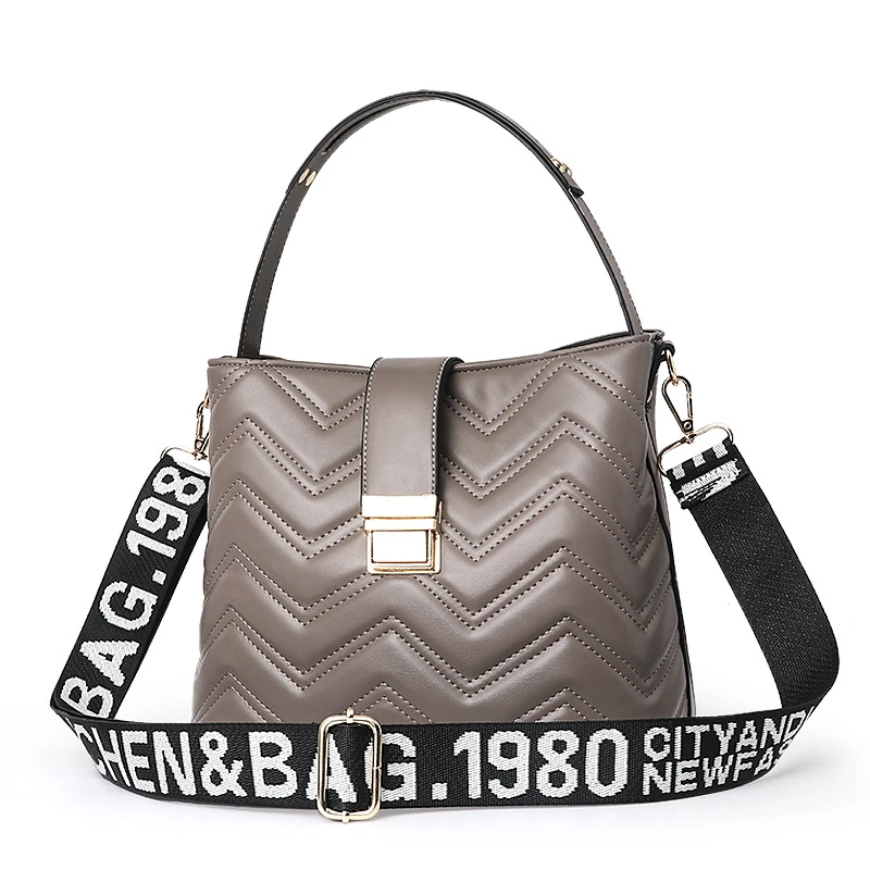 Модная женская сумка с широким плечевым ремнем буквенным принтом дизайнерская