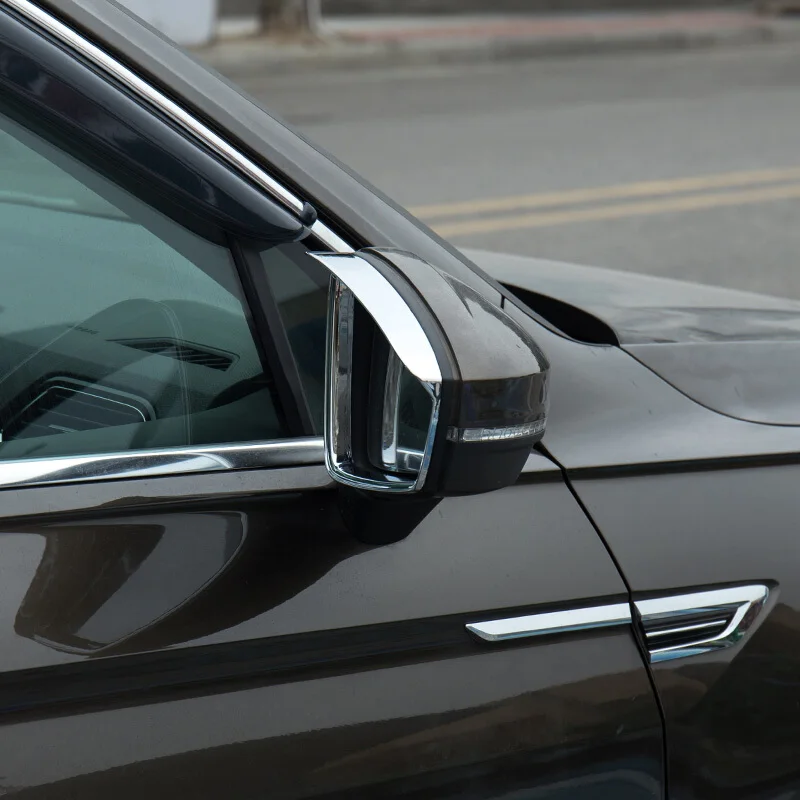 17途观L后视镜雨眉1