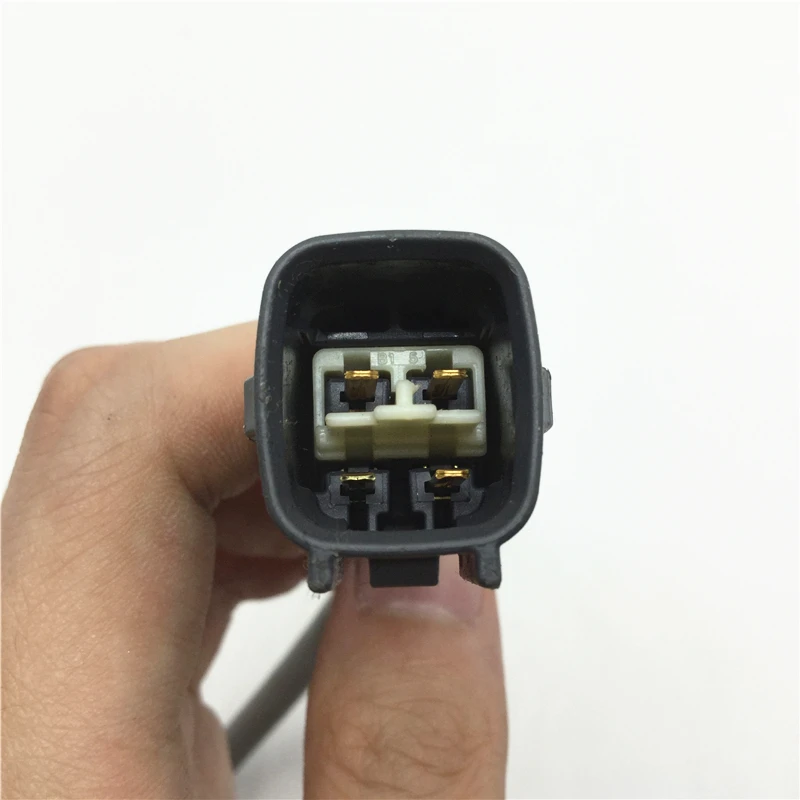 Lambda Sensor Oxygen Sensor 0258030109 Fit For 2014- Aygo Yaris 2010- Vitz Part No# 89465-0H030 89465-52800 3