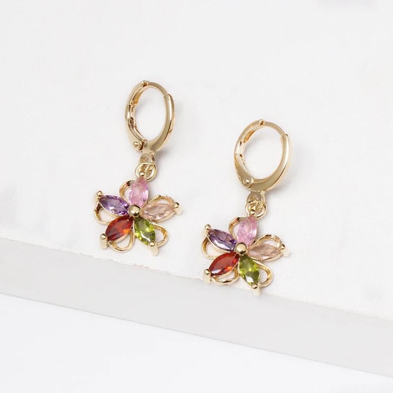 FASHIONSNOOPS горячие модные серьги-кольца с горным хрусталем Для женщин Золотой Цвет цветок оригинальные Кристальные класса люкс Brincos, можно носить с ювелирные изделия в стиле "Бохо" Подарки