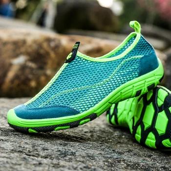 

Aqua Shoes Outdoor Beach Water Shoes Upstream Creek Snorkeling Boots Neoprene Non-Slip Lightweight for Men Summer Shoes
