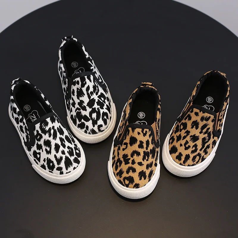 Модные леопардовые кроссовки для мальчиков и девочек; Лоферы без застежки; детская обувь для мальчиков; Повседневная парусиновая обувь на плоской подошве; детские кроссовки