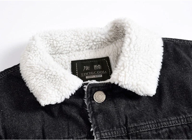 9445581007_370501718