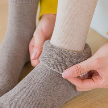 

Winter Warm Socks Women Solid Color Thick Fuzzy Woman Socks 5 Pairs/pack