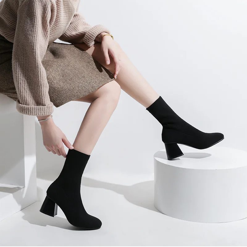 

Lace Up High Heel Boots Women's Low Shoes Bootee Woman 2019 Round Toe Booties Ladies Heels Mid-Calf Mid Calf Rubber Autumn Chunk