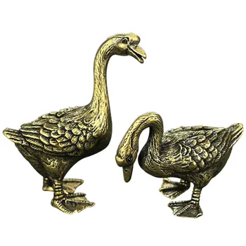 

1 Pair Copper Craft Simulation Swan Statue Tea Sculpture Hand Carved Figurine Craft Display Ornament Home Tea Ceremony Decoratio