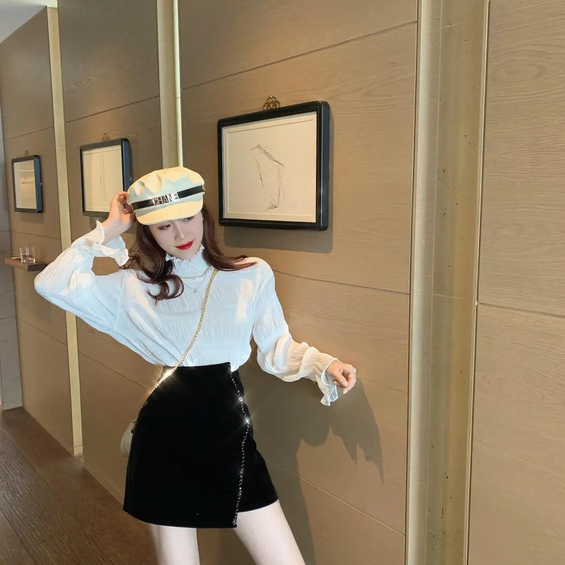 Ins CHIC Europe French Irregular Velvet Hand Bead Rhinestone Woman Velour Mini Skirt High Waist Bodycon Lady Bottom Black Winter