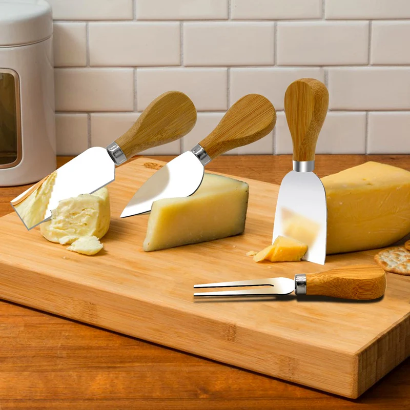 Hongmiemie Set da 4 coltelli per Formaggi solido acciaio inossidabile con manico e confezione regalo ， include 1 forchetta 、 1 spatola 、 1 pala e 1 coltello piatto ， per formaggio 、 burro ed ecc. 