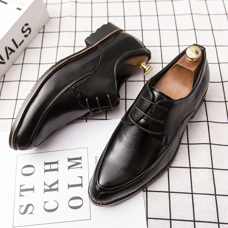 Деловые мужские модельные туфли; элегантные деловые туфли из лакированной кожи; мужские деловые туфли; классические кожаные туфли для джентльменов; Цвет черный, коричневый