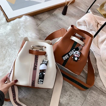 

Bucket bag small ck women's bag 2019 new fashion western style red wild large-capacity messenger bag