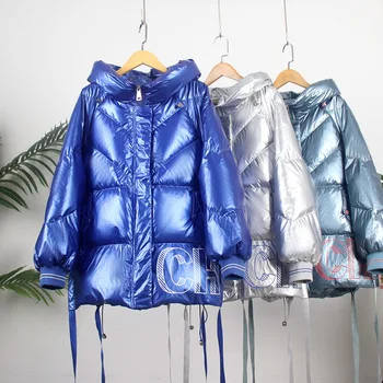 

Women's down jacket 2020 short style thickened new bright face red loose small bread down coat