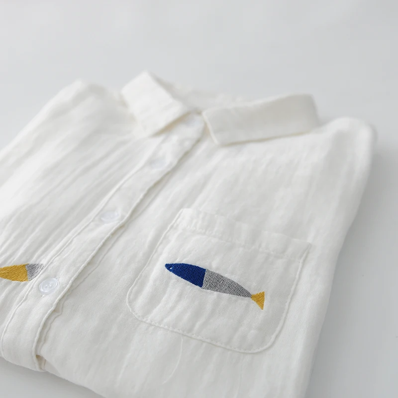 

Sweet cute swimming fish embroidery long sleeve cotton yarn shirt blouse