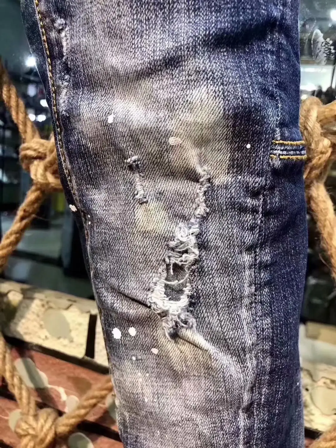 NEW Men Jeans Ripped for Men Skinny DSQ Jeans Pants Men Jeans Zipper Outwear Man Pants A167