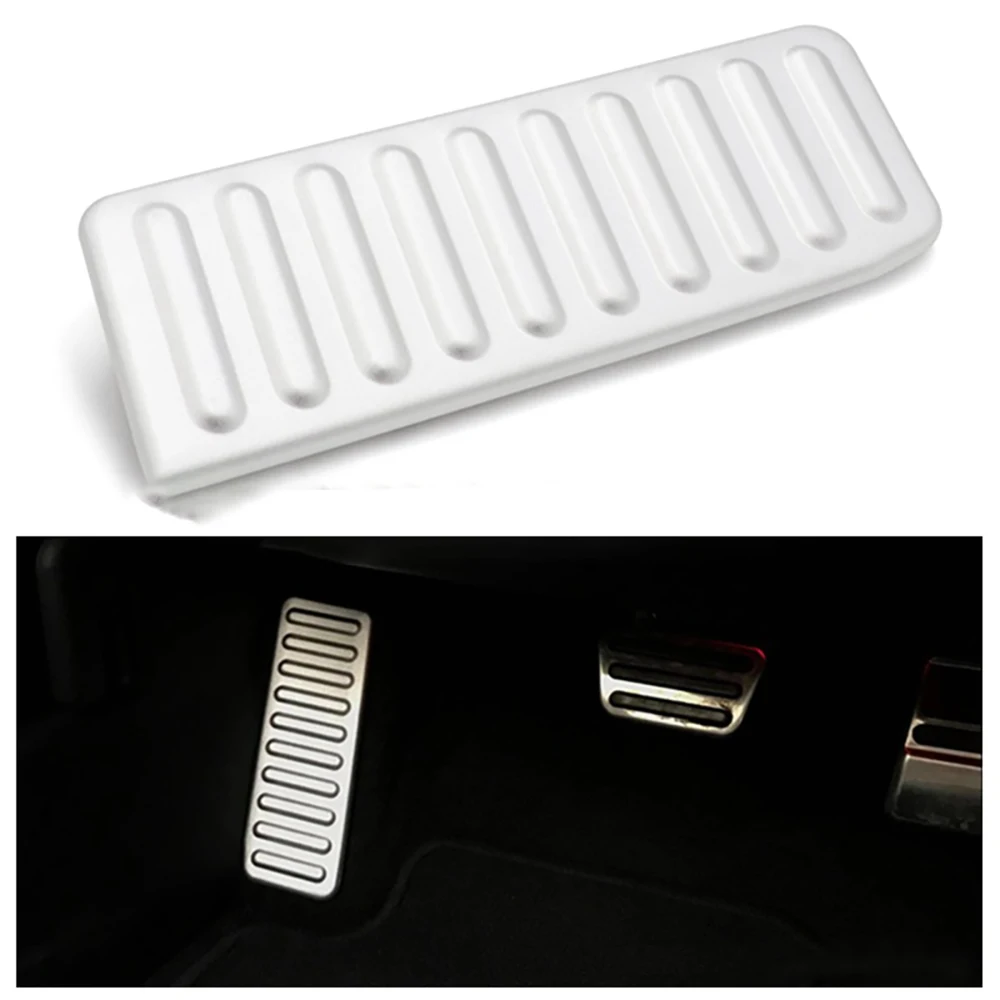 

JEAZEA Silver Aluminium Alloy Left Side Foot Rest Pedal Kick Panel Cover Trim Fit For Ford Mustang 2015 2016 2017 2018 2019