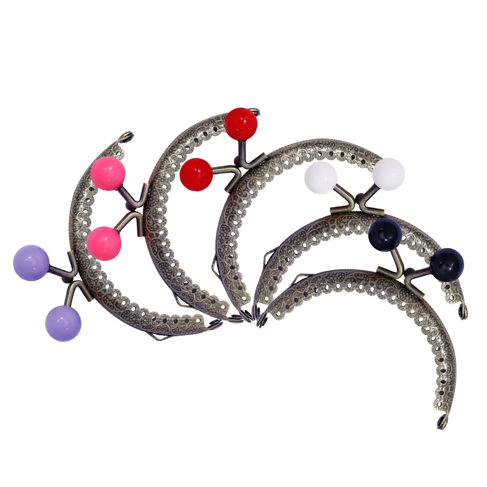 

Fashion Mini Metal Purse Frame Arch Flower Pattern Kiss Clasp Clutch Bag Purse Candy Luggage Bag Accessories 8.5CM