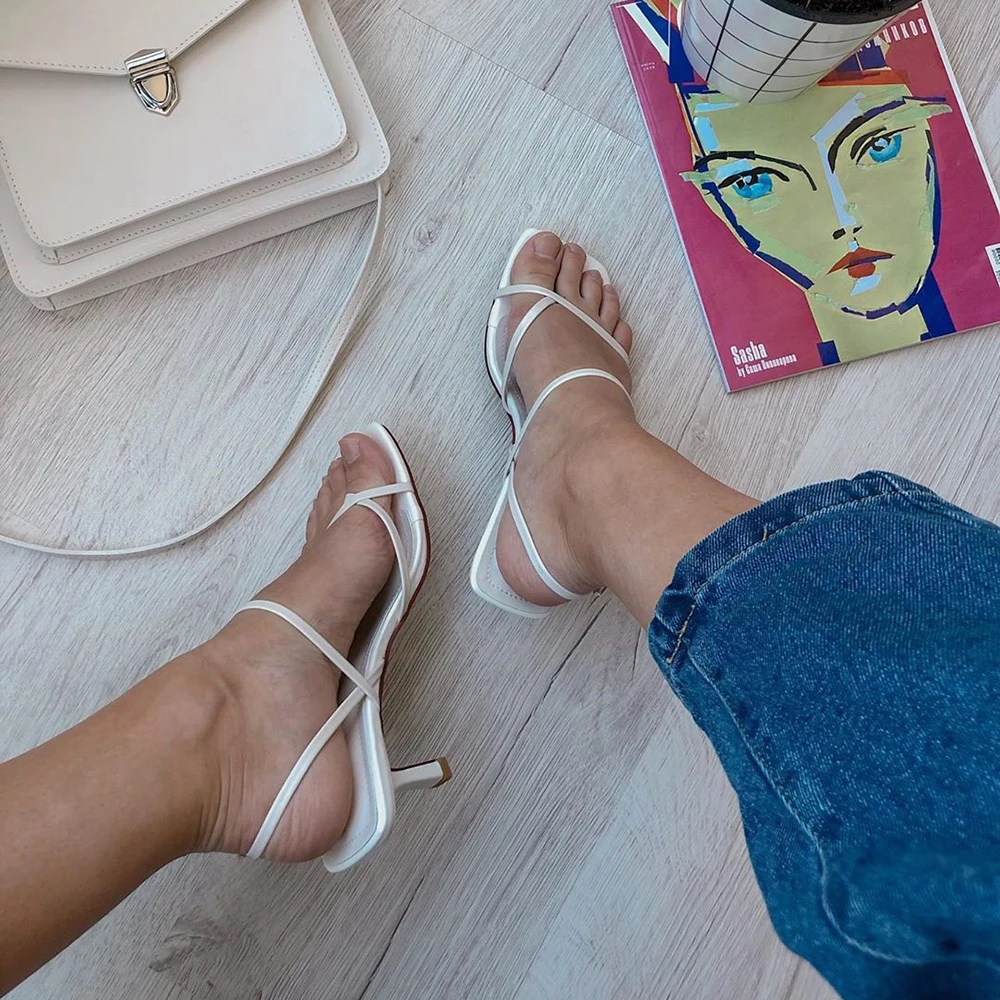 Женские Босоножки на каблуке котята в уличном стиле женские босоножки тонком с