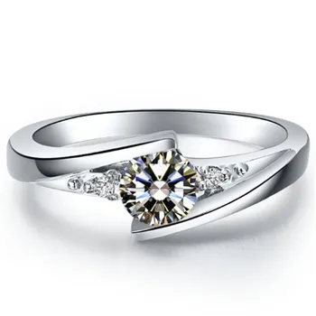 

Lab Grown 0.5Ct 5mm Round Cut D-E Moissanite Diamond Ring Test Positive as Real Diamond 925 Sterling Silver Rings for Women