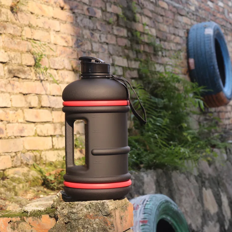 

Creative 2.2L Sports Bottle Plastic PETG Gym Outdoor Large-Volume Glass
