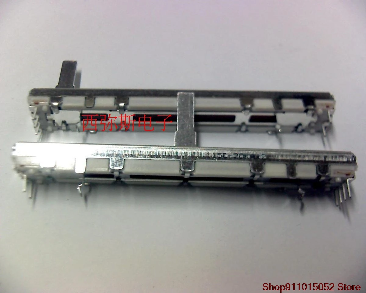 Originale Giapponese Yamaha Mixer Pusher Pusher Yamahay Volume 20 Ka * 2 Alps Potenziometro A Scorrimento Dritto