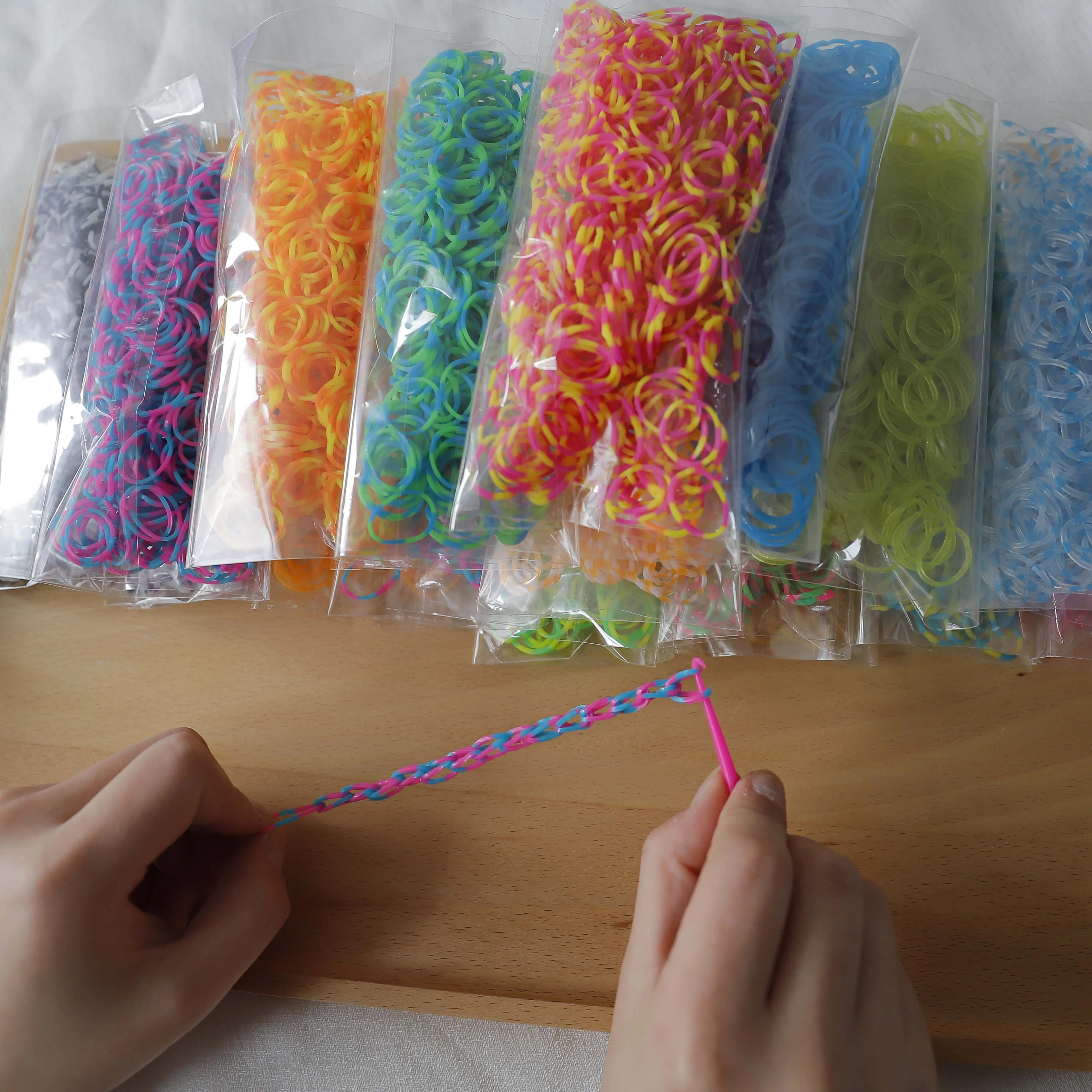 12 Pack: Rainbow Loom® White Refill Bands 