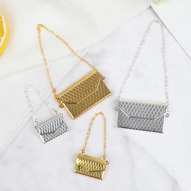1Pc Metal Chain Pack Doll Bag Miniature Shopping Handbag for Clothes Accessories Dolls Miniature Decoration cities skylines content creator pack africa in miniature