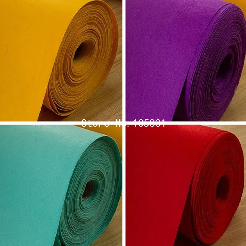 

Non-woven fabrics Big red Wedding bridal carpet show cloth carpet Shooting nonwoven cloth in the background