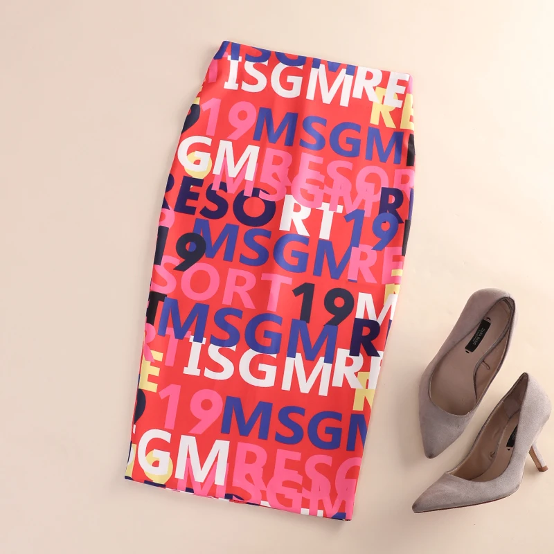 

European Station Early Autumn 2019 New High-waist Alphabet Printed Half-length Hip-wrapped One-Step Skirt