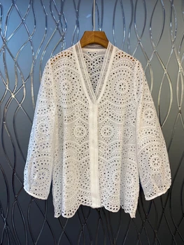 

2020 Early Autumn New Women's V-neck Solid Color Decorative Water-Soluble Embroidery Perspective Long Sleeve All-match Shirt 710